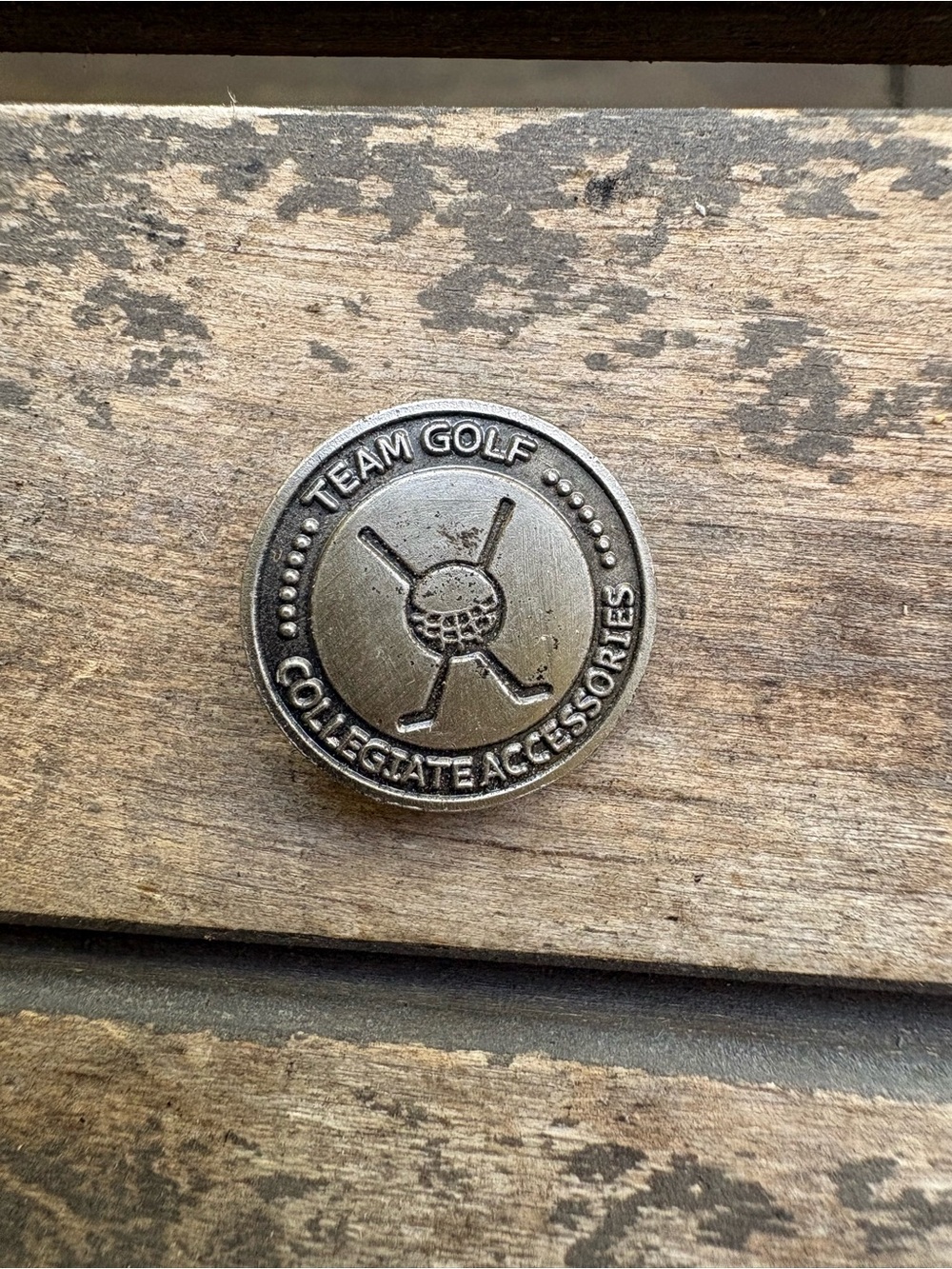 University of Michigan Blue and Yellow Golf Divot Repair Tool - Picture 8 of 8